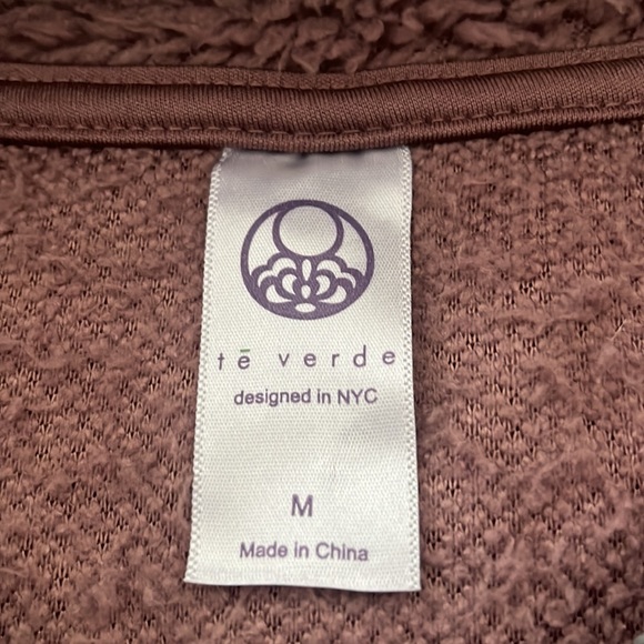 Cozy Sherpa sweater - Picture 3 of 6